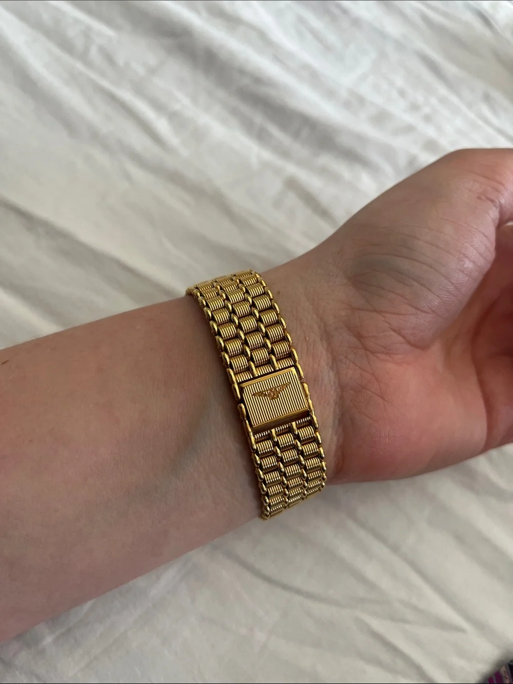 Longines refined gold
